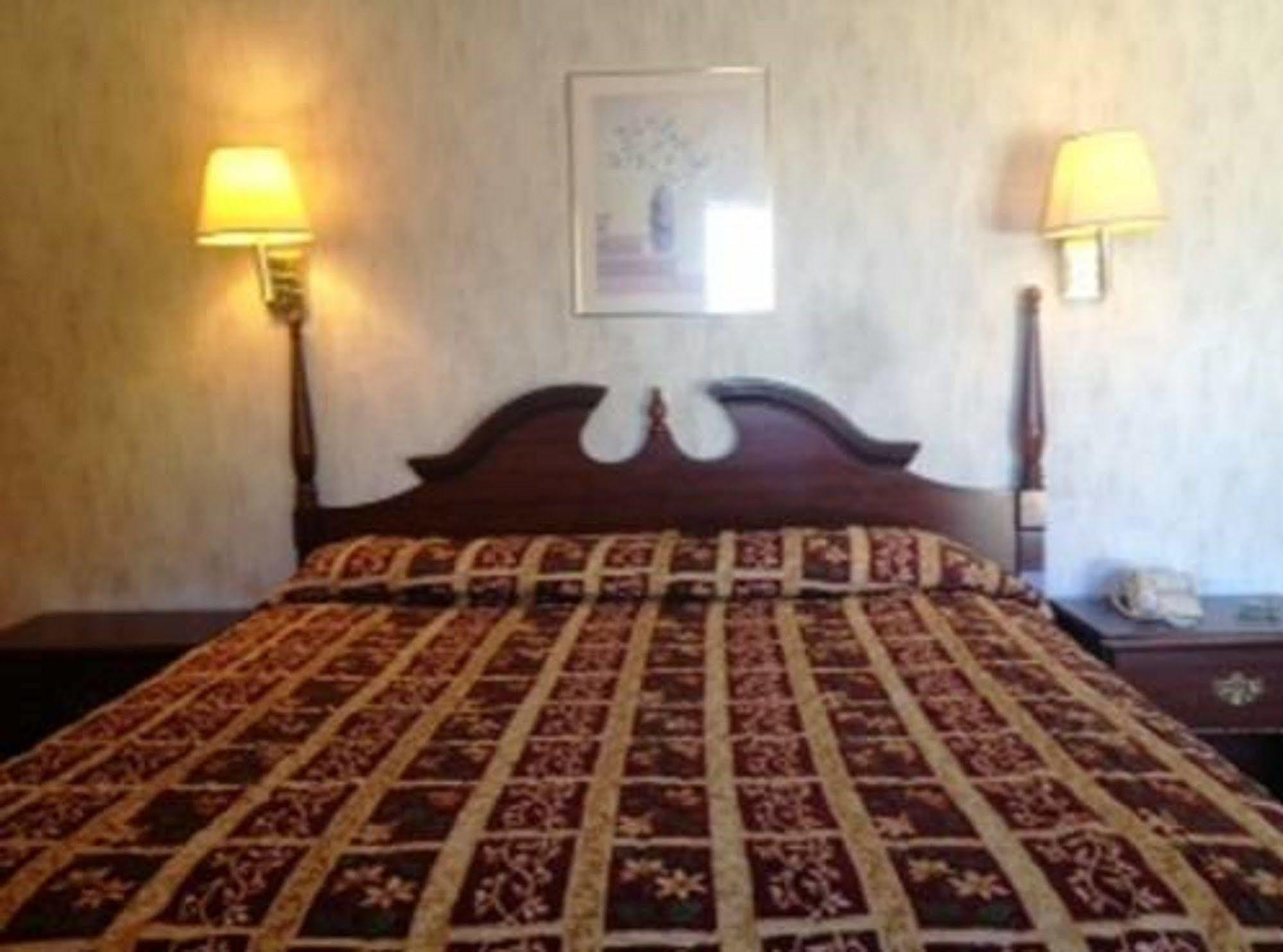 Thunderbird Motel Bishop Eksteriør bilde
